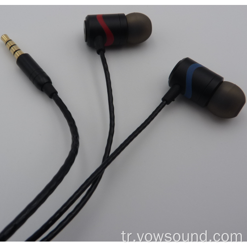 Kablolu Kulak İçi Kulaklıklar, Tam Metal İçi Kulaklıklar